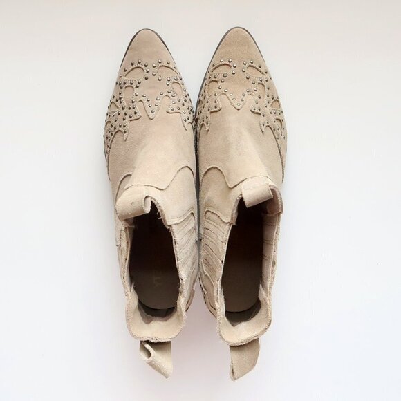 Matisse x Amuse Society Beige Suede Leather Studded Western Ankle Boots Booties - Picture 4 of 16